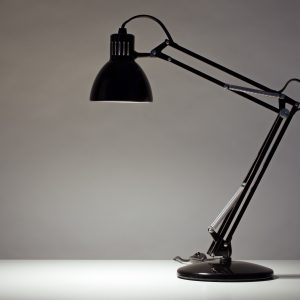 מנורות קריאה / שולחן ולילה